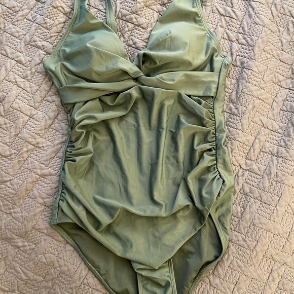 Smismivo Women's Tummy Control Swimsuit - Picture 3 of 7
